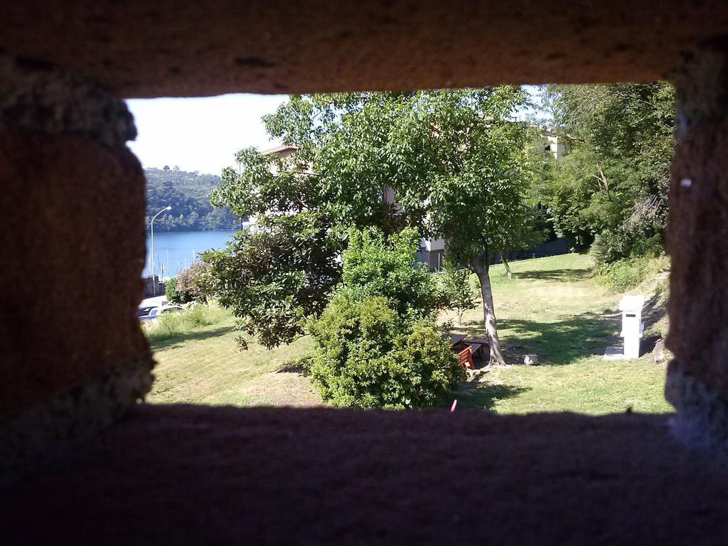 Ostello Casa Rossa Laveno-Mombello Quarto foto